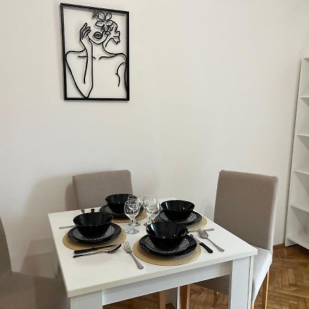 Apartment Sophie Novi Sad Esterno foto
