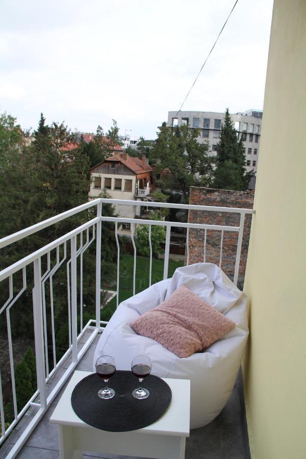 Apartment Sophie Novi Sad Esterno foto